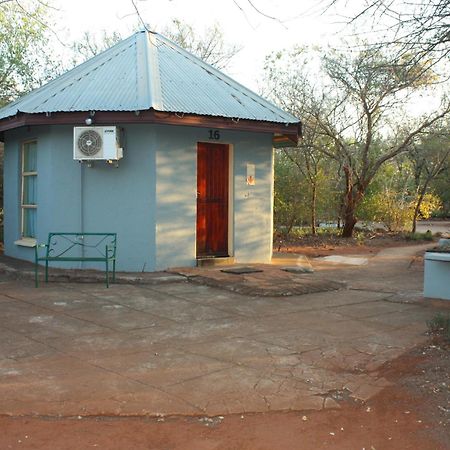 Copacopa Lodge And Conference Centre Punda Maria Exteriör bild