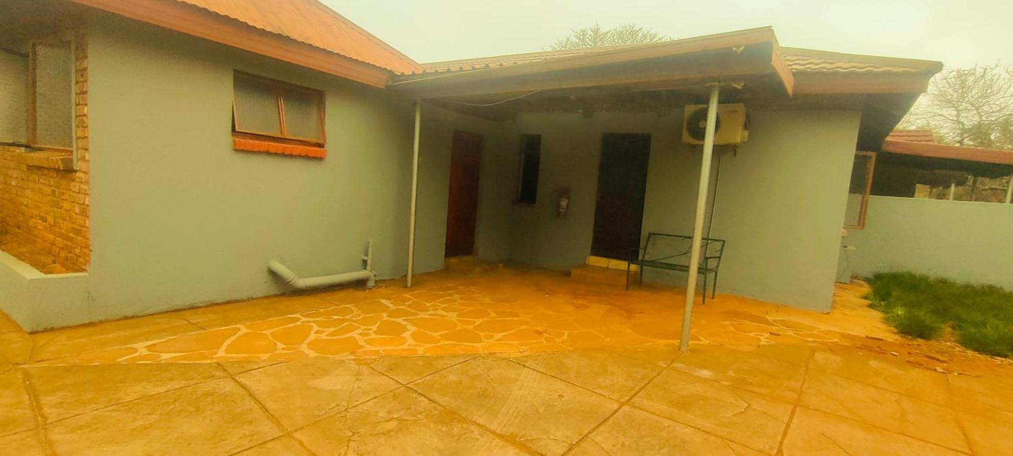 Copacopa Lodge And Conference Centre Punda Maria Exteriör bild