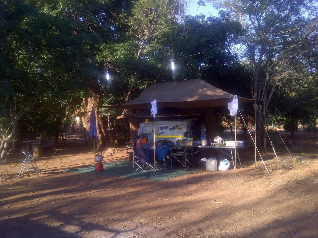 Copacopa Lodge And Conference Centre Punda Maria Exteriör bild